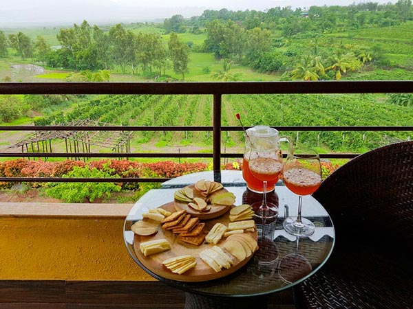 VINEYARD AND LAKE FACING PREMIUM ROOM